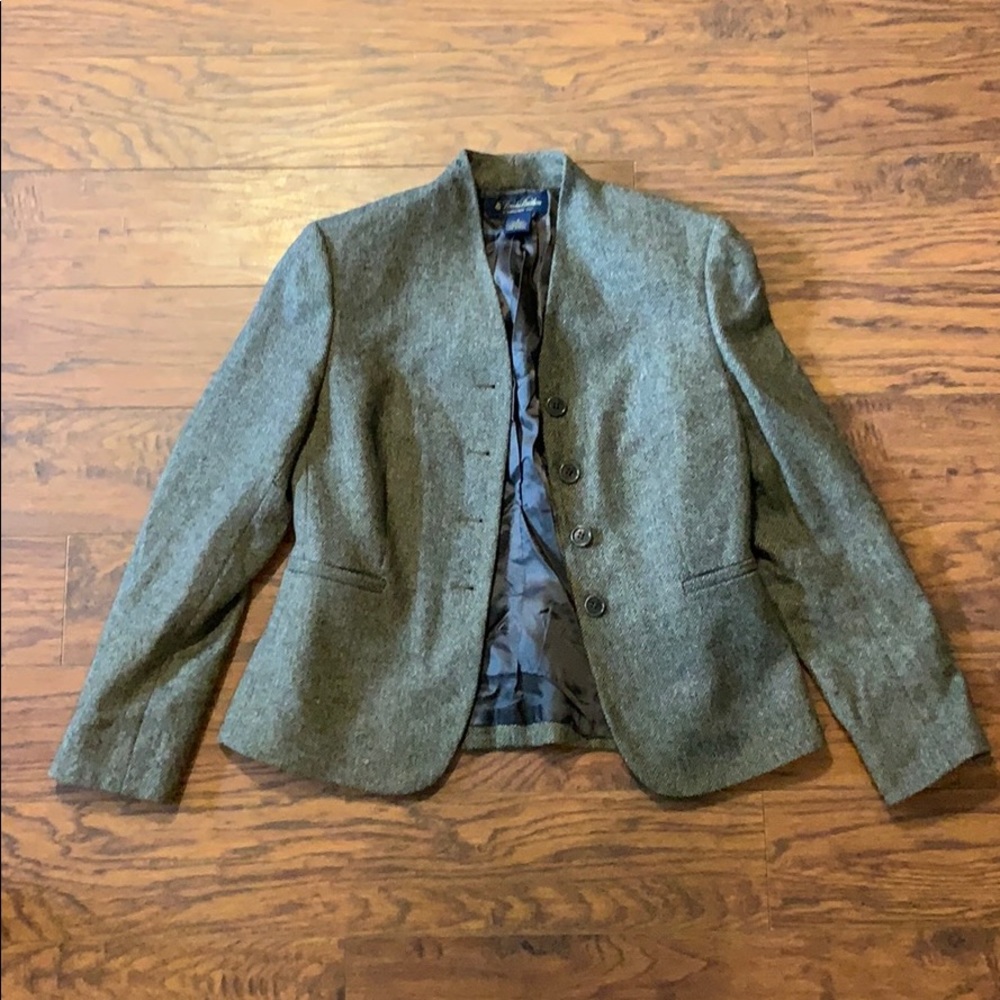 Brooks Brothers 3 Piece Set 100% wool brown